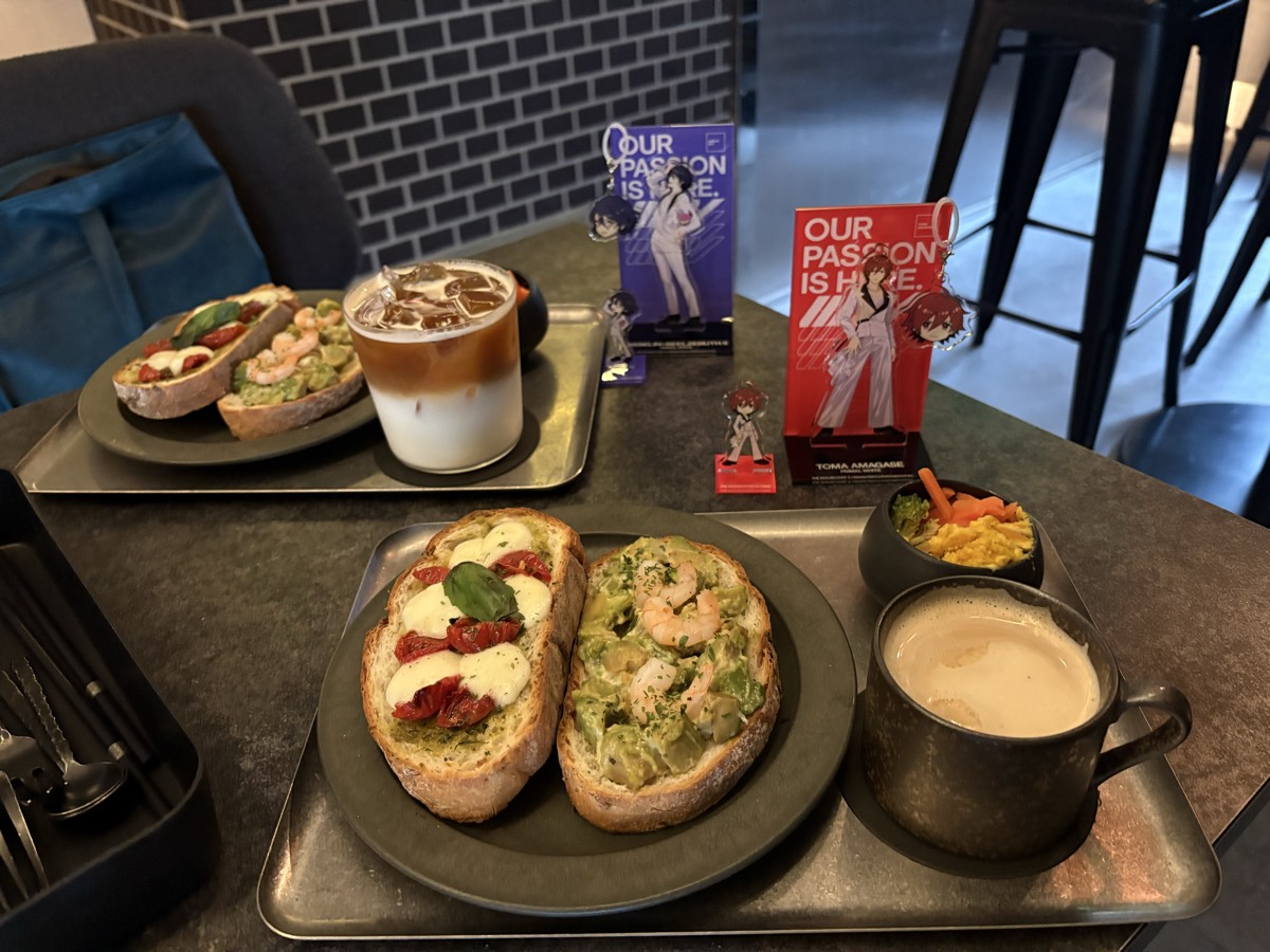 モノクロカフェ